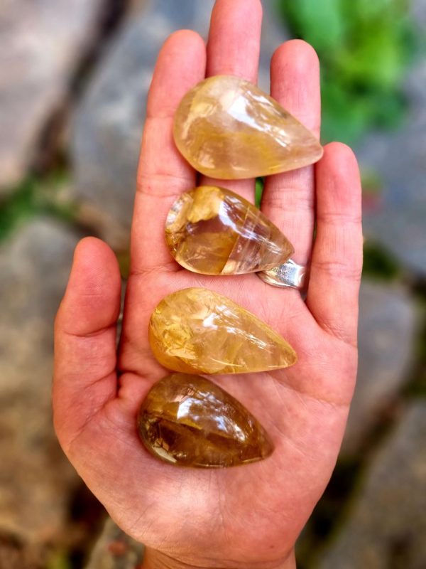 Droppformad Golden healer kristall
